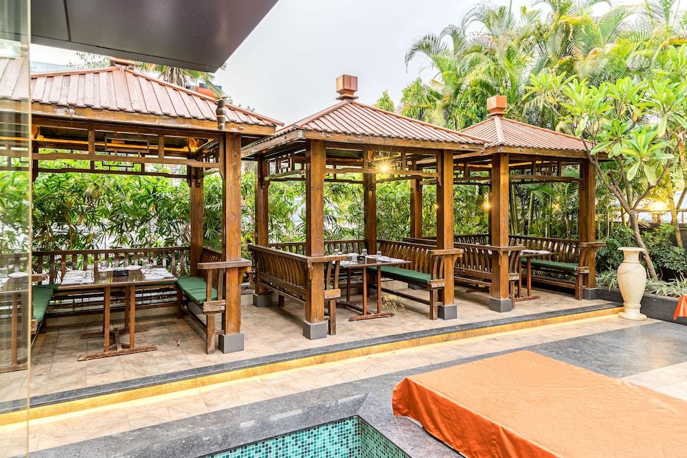 Treebo Premium Grand Emerald Pimpri-Chinchwad Ngoại thất bức ảnh