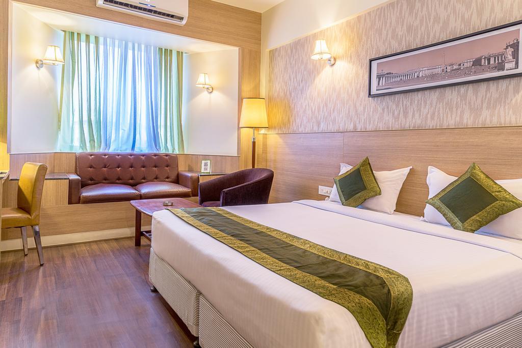Treebo Premium Grand Emerald Pimpri-Chinchwad Ngoại thất bức ảnh