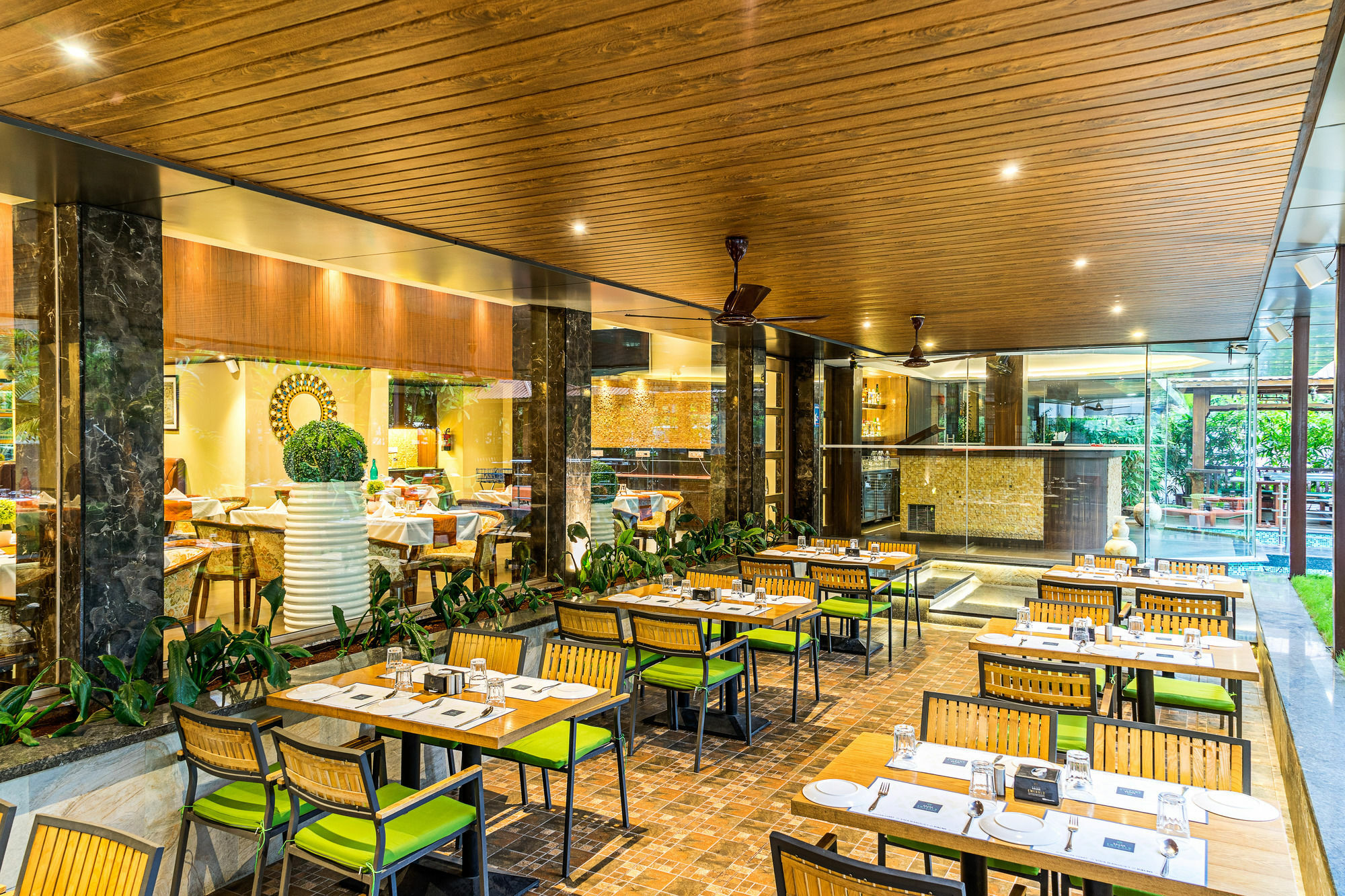 Treebo Premium Grand Emerald Pimpri-Chinchwad Ngoại thất bức ảnh